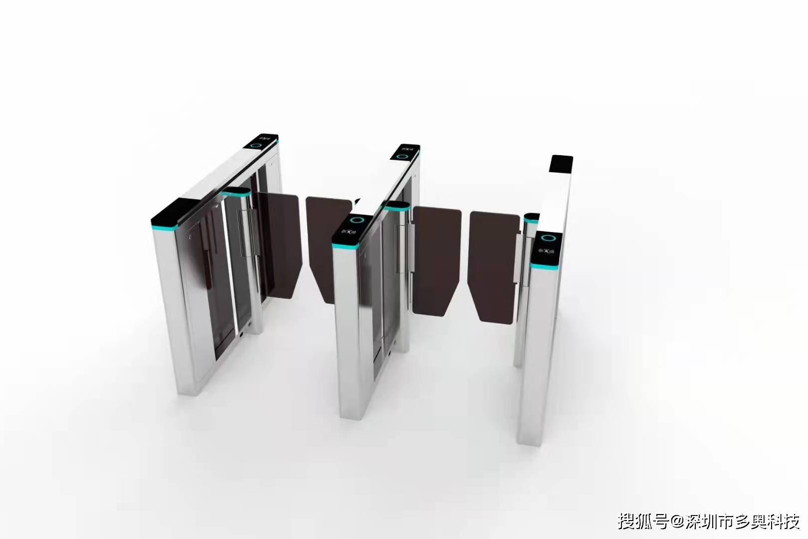 智能通道闸机：集可测温、人脸识别、二维码、刷卡等多项功能于一体，并具备智能派梯、联动访客等特性