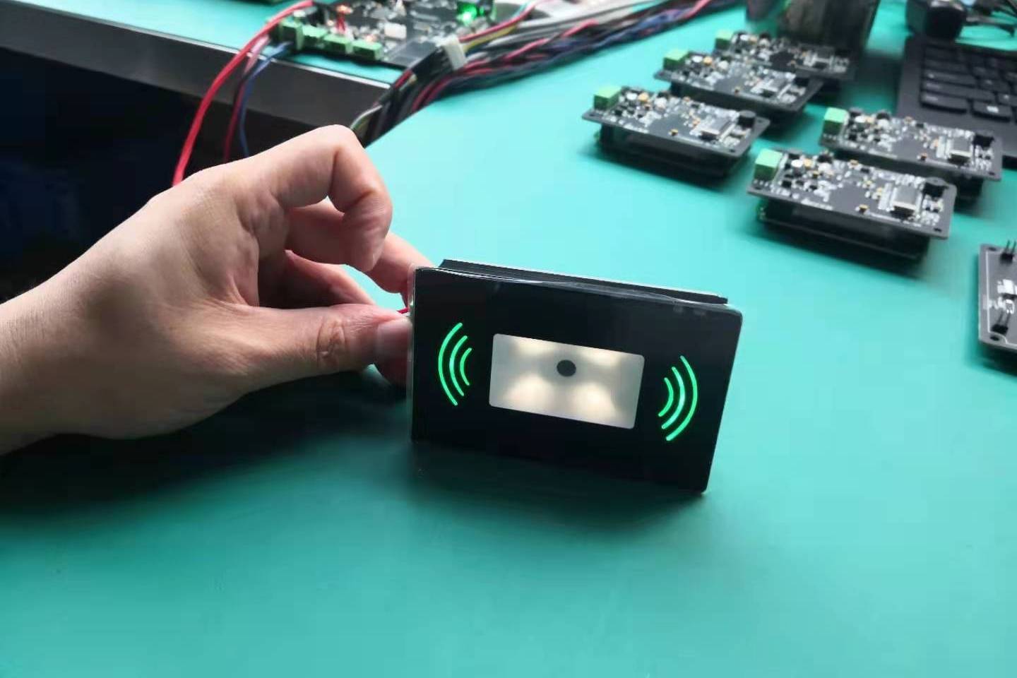 腔体嵌入式二维码数卡门禁读卡器、梯控读头和通道闸机读头