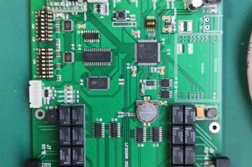 机器人跑层梯控控制器：与AGV配合，基于HTTP协议的创新对接方案