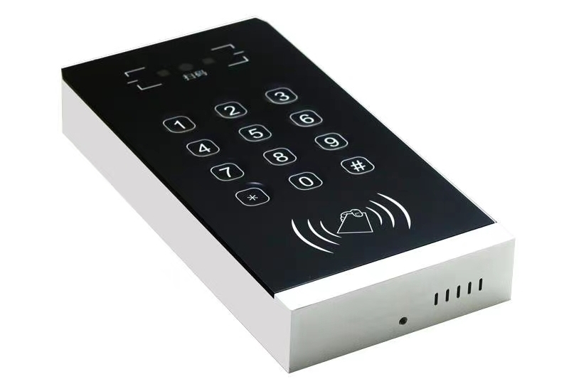 智能门禁一体机：触摸密码、刷卡、二维码识别助您轻松出入