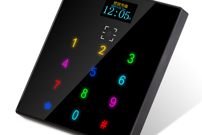 测试门禁系统的二维码、身份证、IC卡和密码功能